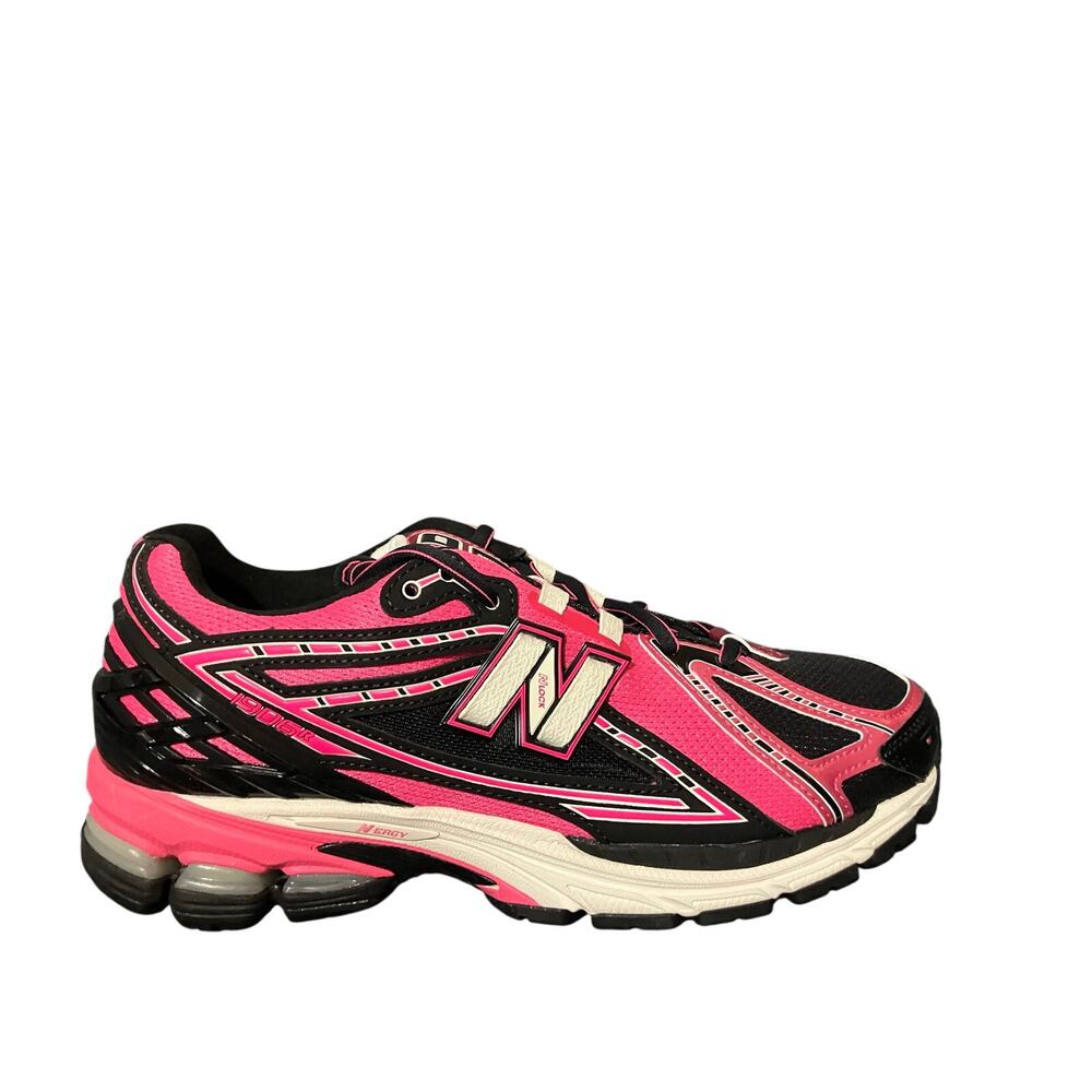 New Balance 1906R Men’s Size 8.5 Women’s 10 Running Shoes Pink Black White